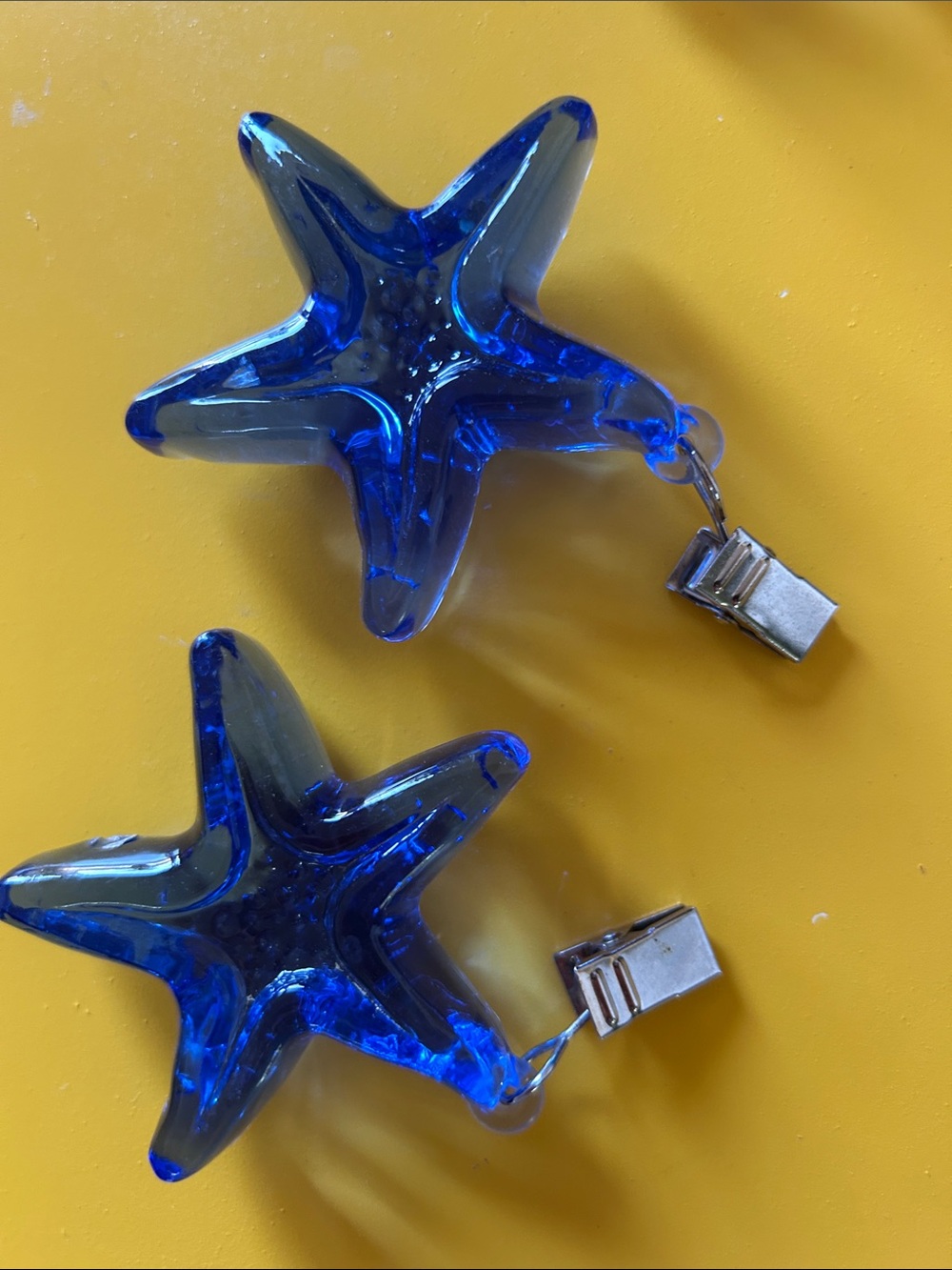 Blue Hard plastic/Acrylic Starfish Clip Ornaments - Set of 4 - Picture 3 of 4